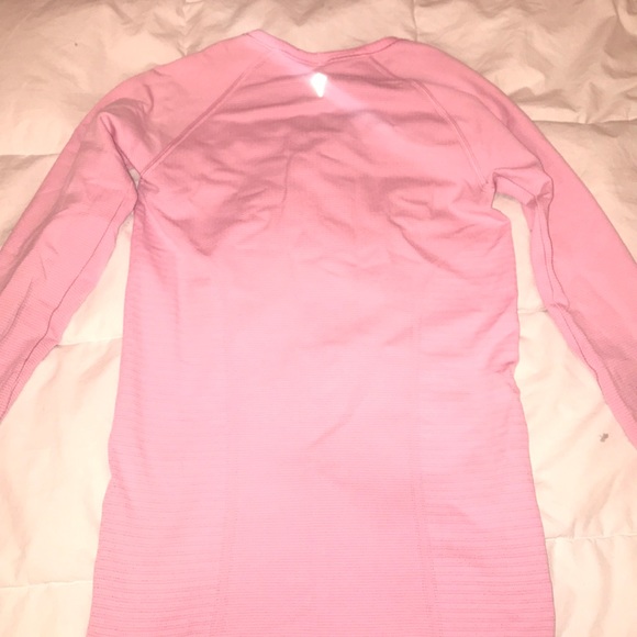 barely used ivivva long sleeve! - Picture 2 of 2